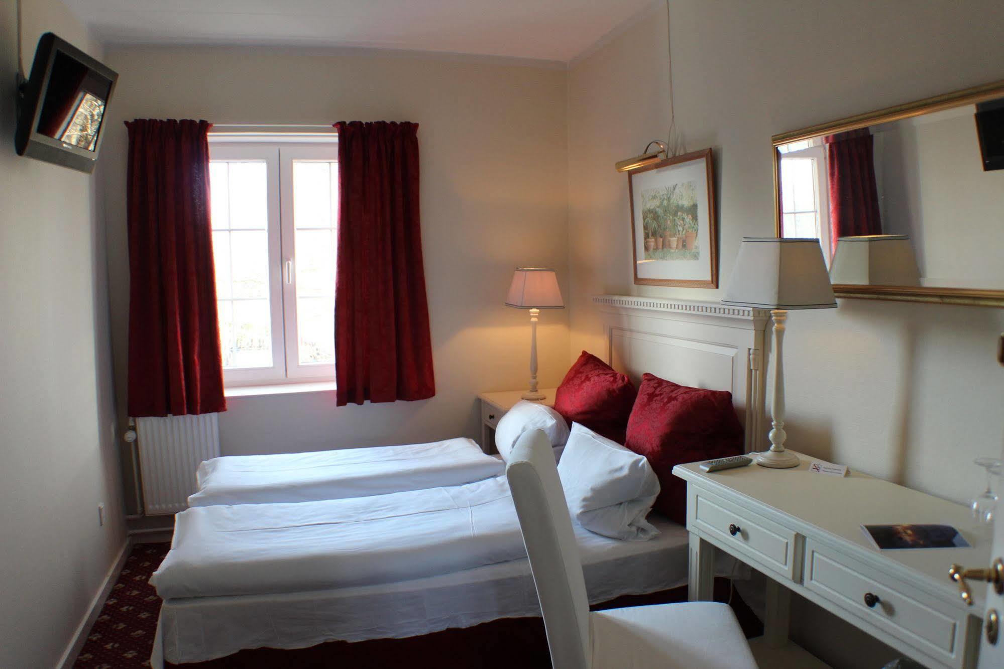 Store Restrup Manor House Екстер'єр фото